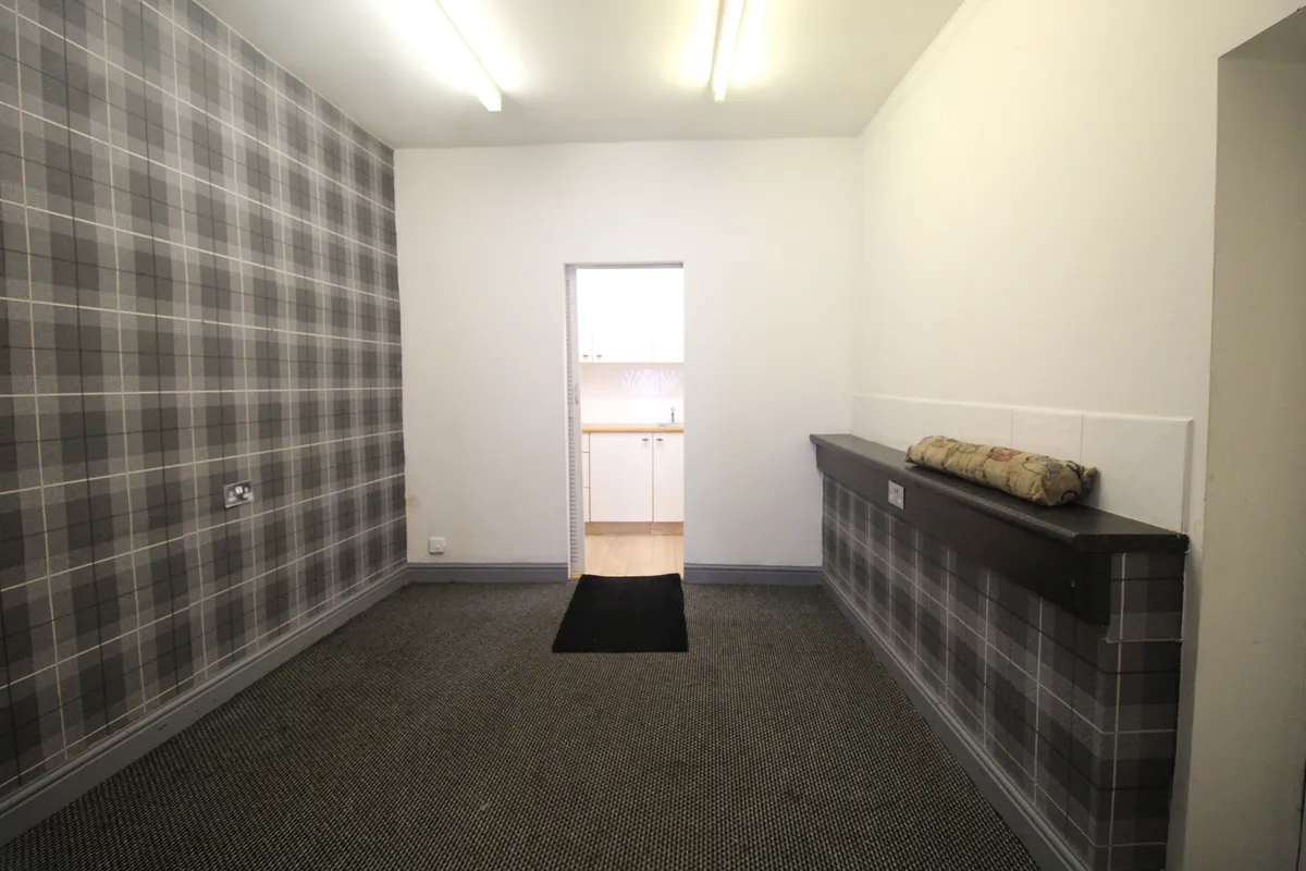 Prime High Street Commercial Space  Flexible Layout  High Footfall Location, Yorkshire Street, Oldham, OL1