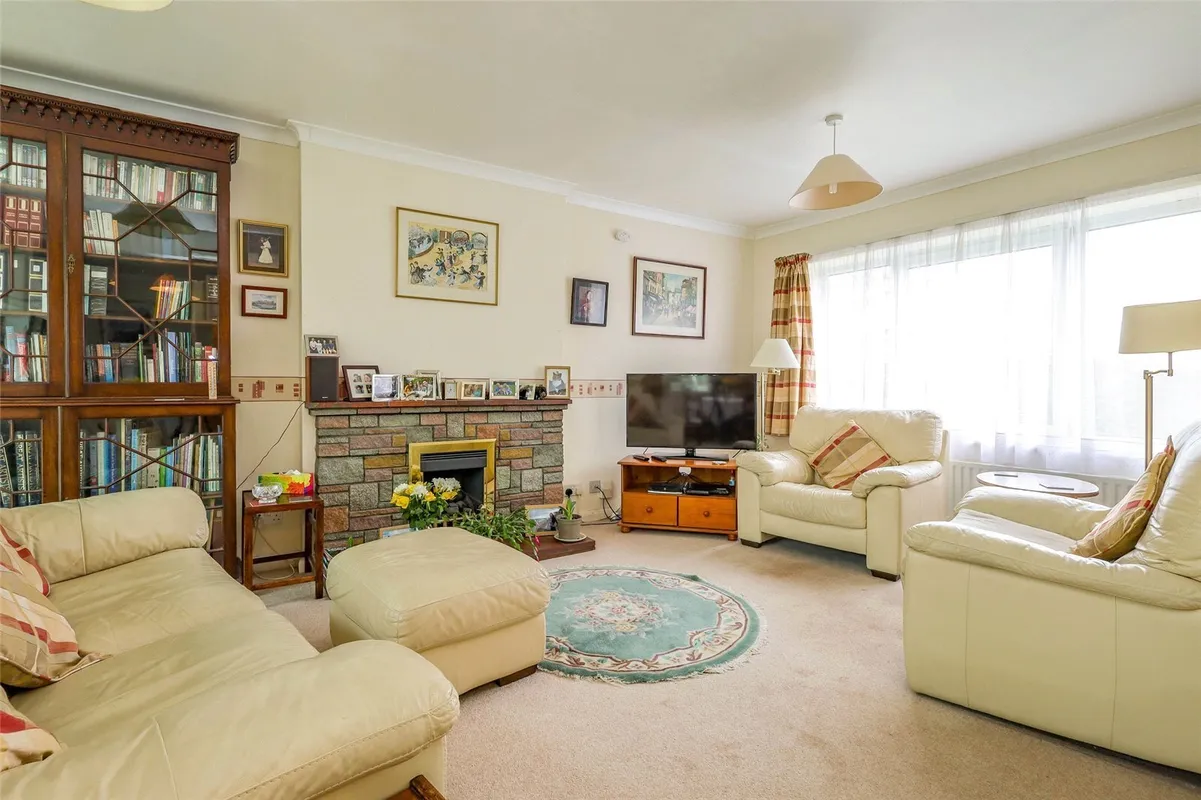 Greenfields, Liss, Hampshire, GU33