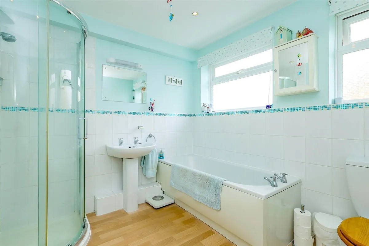 Greenfields, Liss, Hampshire, GU33