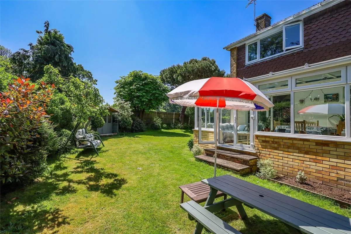 Greenfields, Liss, Hampshire, GU33