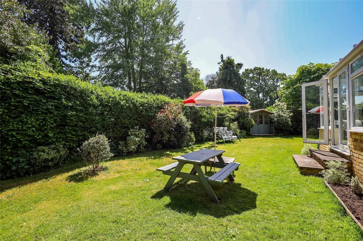Greenfields, Liss, Hampshire, GU33