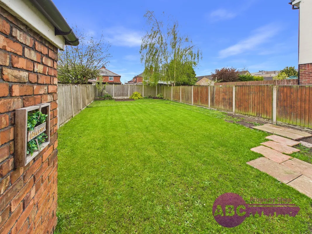 Aldgate, Ellesmere Port, Cheshire, CH65 8EF