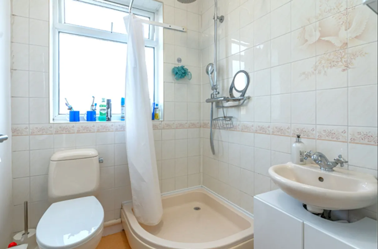 Eton Avenue, Barnet, EN4