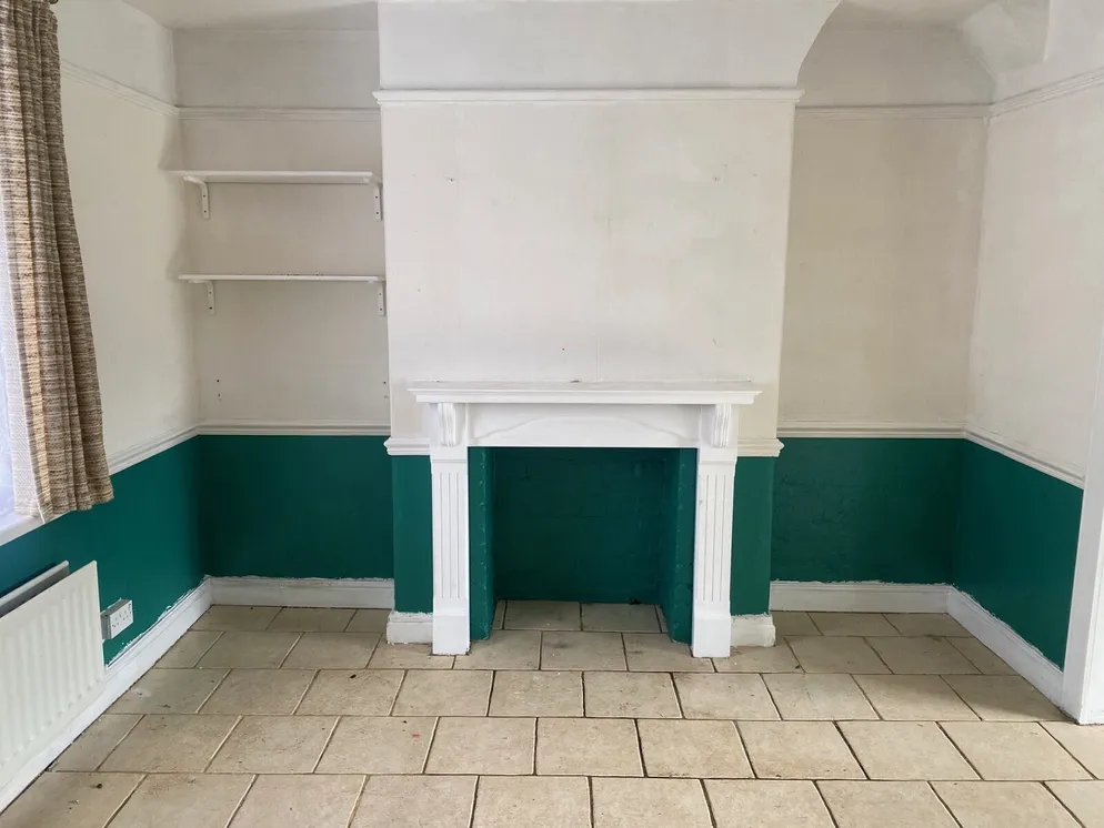 Property carousel item 2