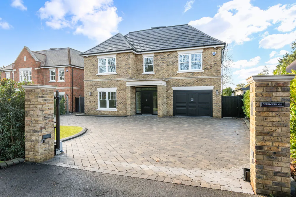 Furze Grove, Kingswood, KT20