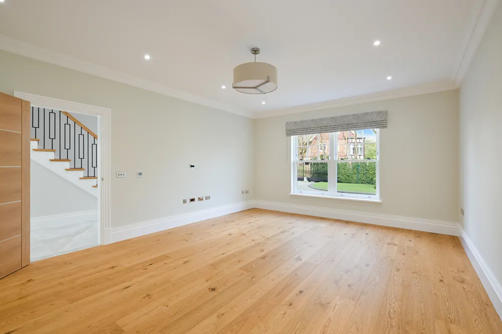 Furze Grove, Kingswood, KT20