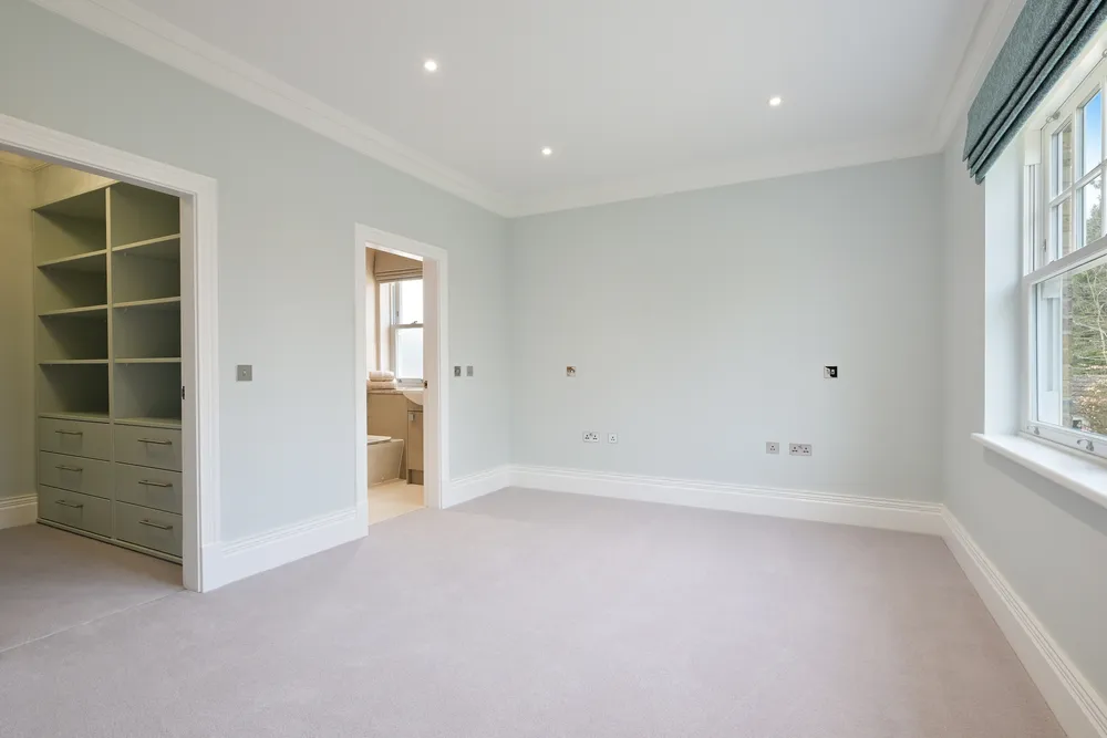 Furze Grove, Kingswood, KT20