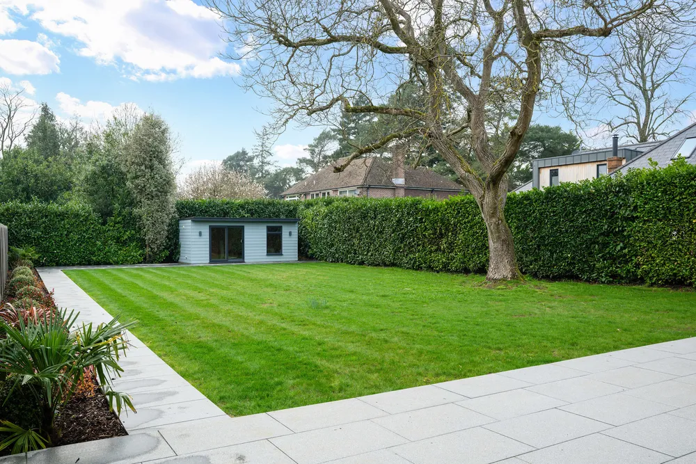 Furze Grove, Kingswood, KT20