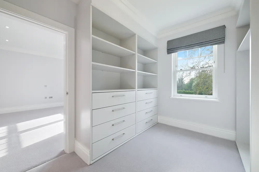 Furze Grove, Kingswood, KT20