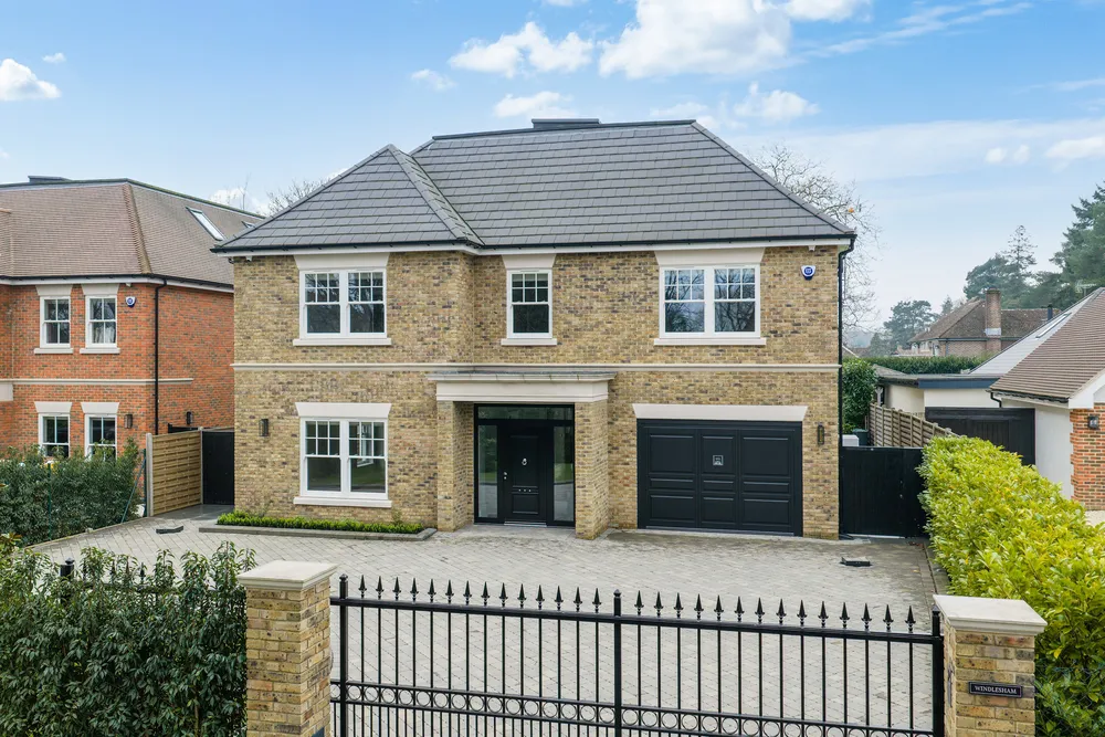 Furze Grove, Kingswood, KT20