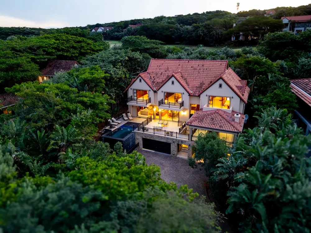 View image gallery of South Africa, KwaZulu Natal, Zimbali Estate, Pitchingwedge, 16