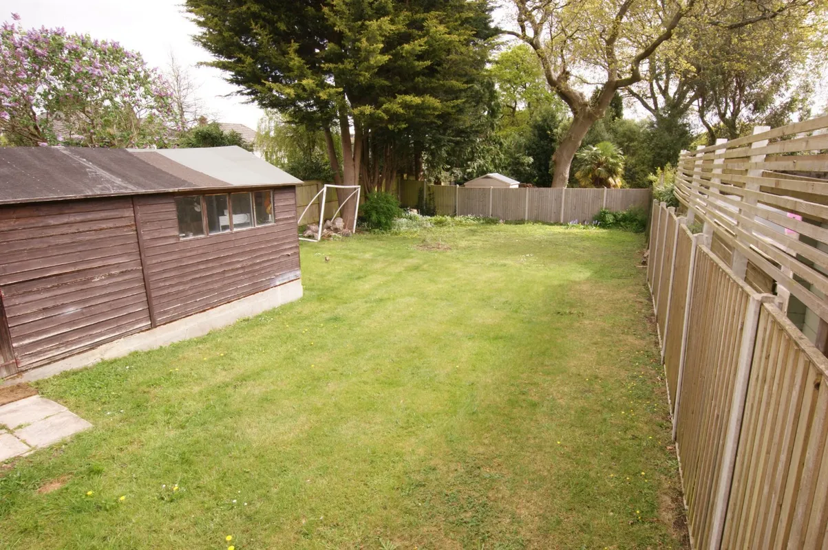 Roman Road, Broadstone, Dorset, BH18