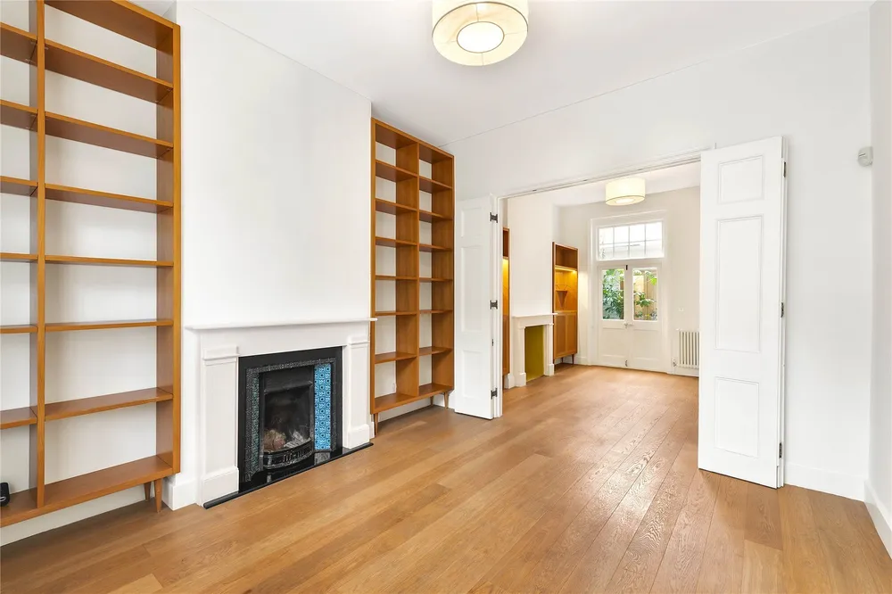 Kersley Street, Battersea, London, SW11