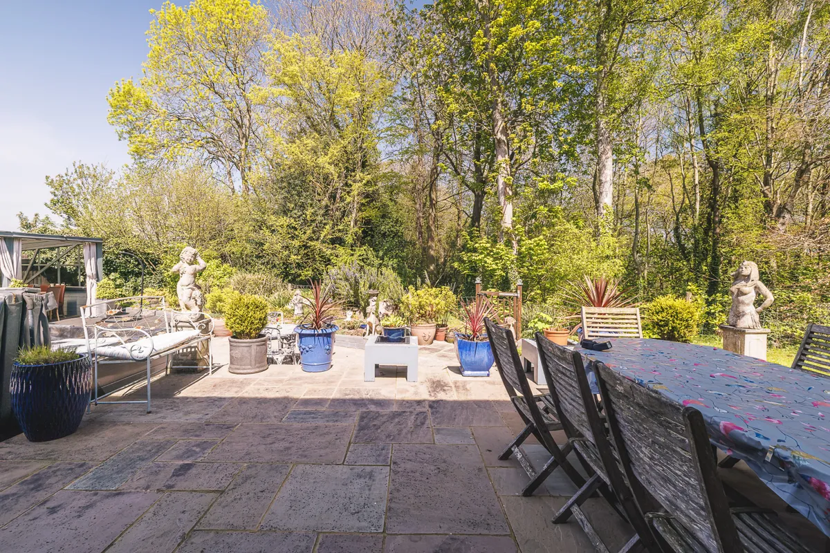 Harewood End, Hereford, Herefordshire, HR2