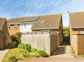 St. Georges Way, Impington, Cambridge photo
