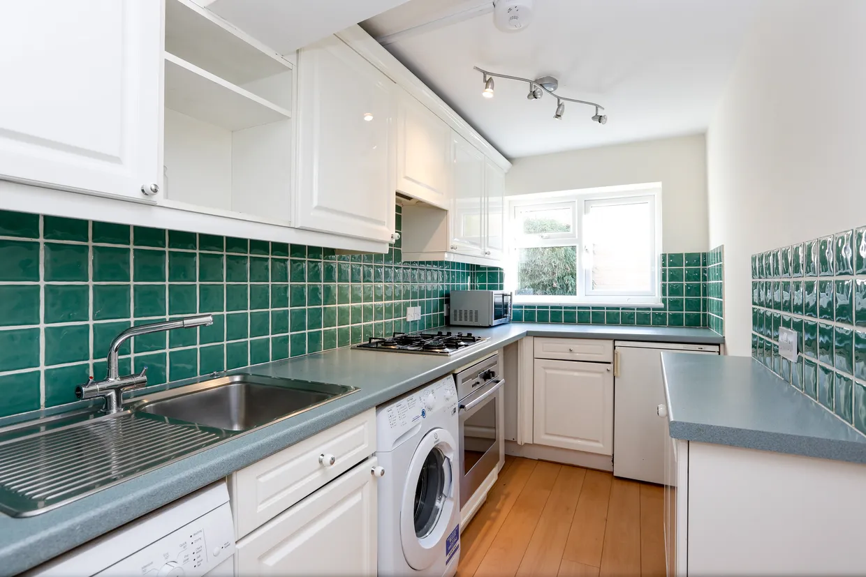 Sandycombe Road, Richmond, TW9 photo 11