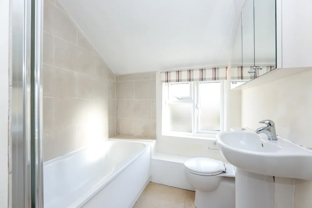 Sandycombe Road, Richmond, TW9 photo 12