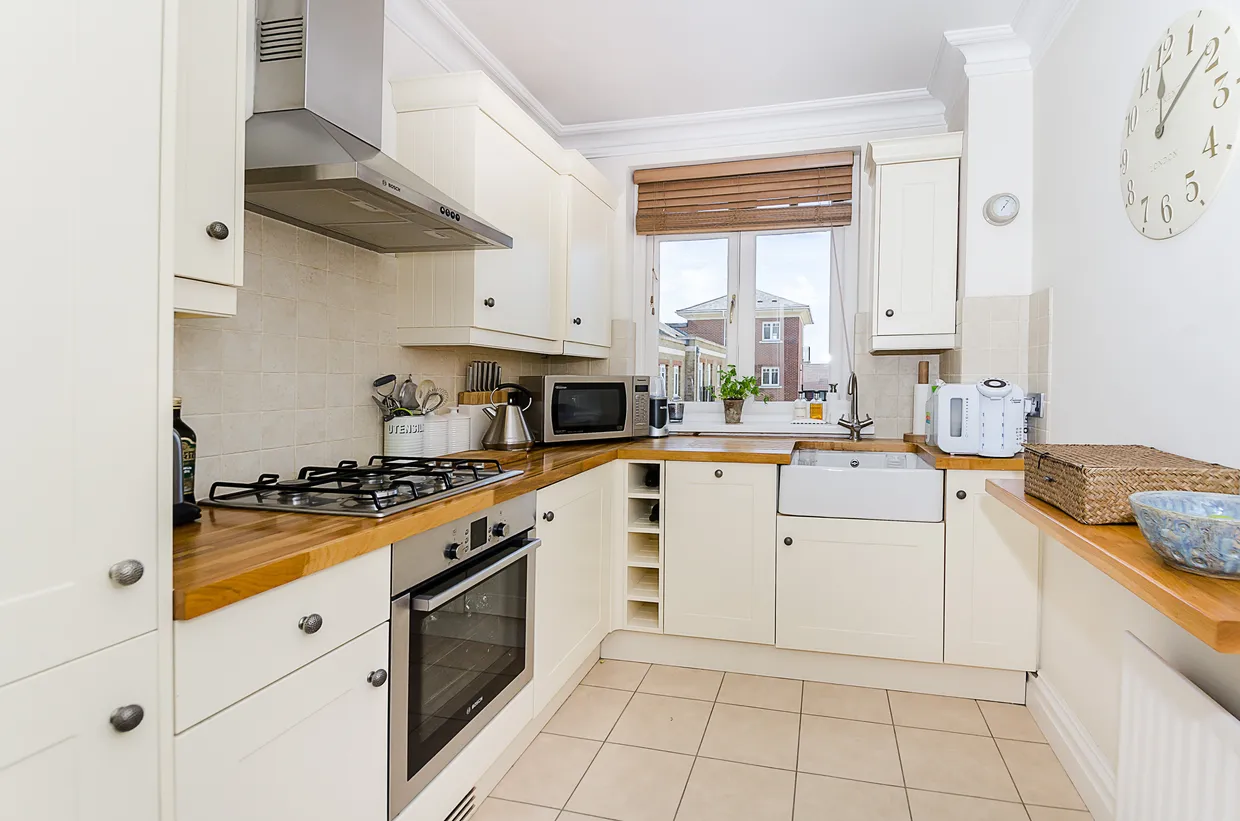 Clevedon Road, TWICKENHAM, TW1 photo 4