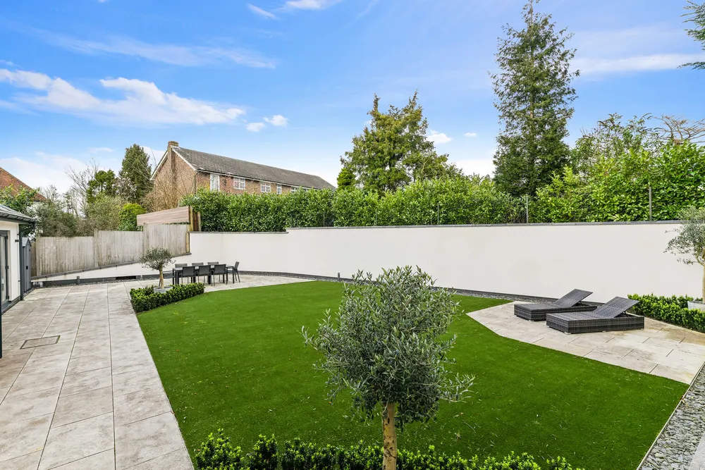 The Avenue, Tadworth, KT20