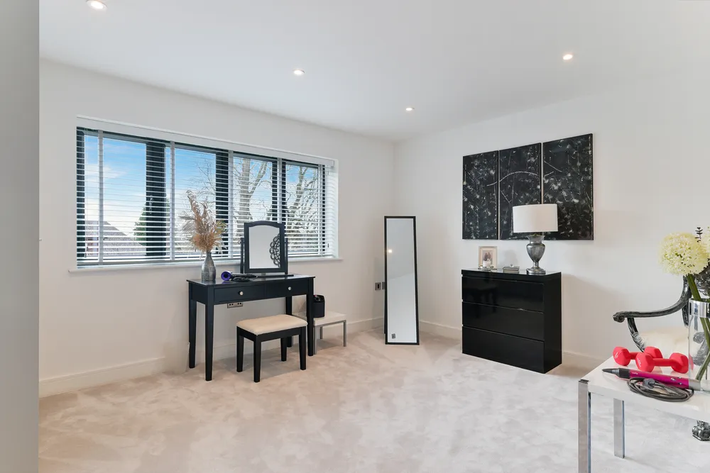 The Avenue, Tadworth, KT20