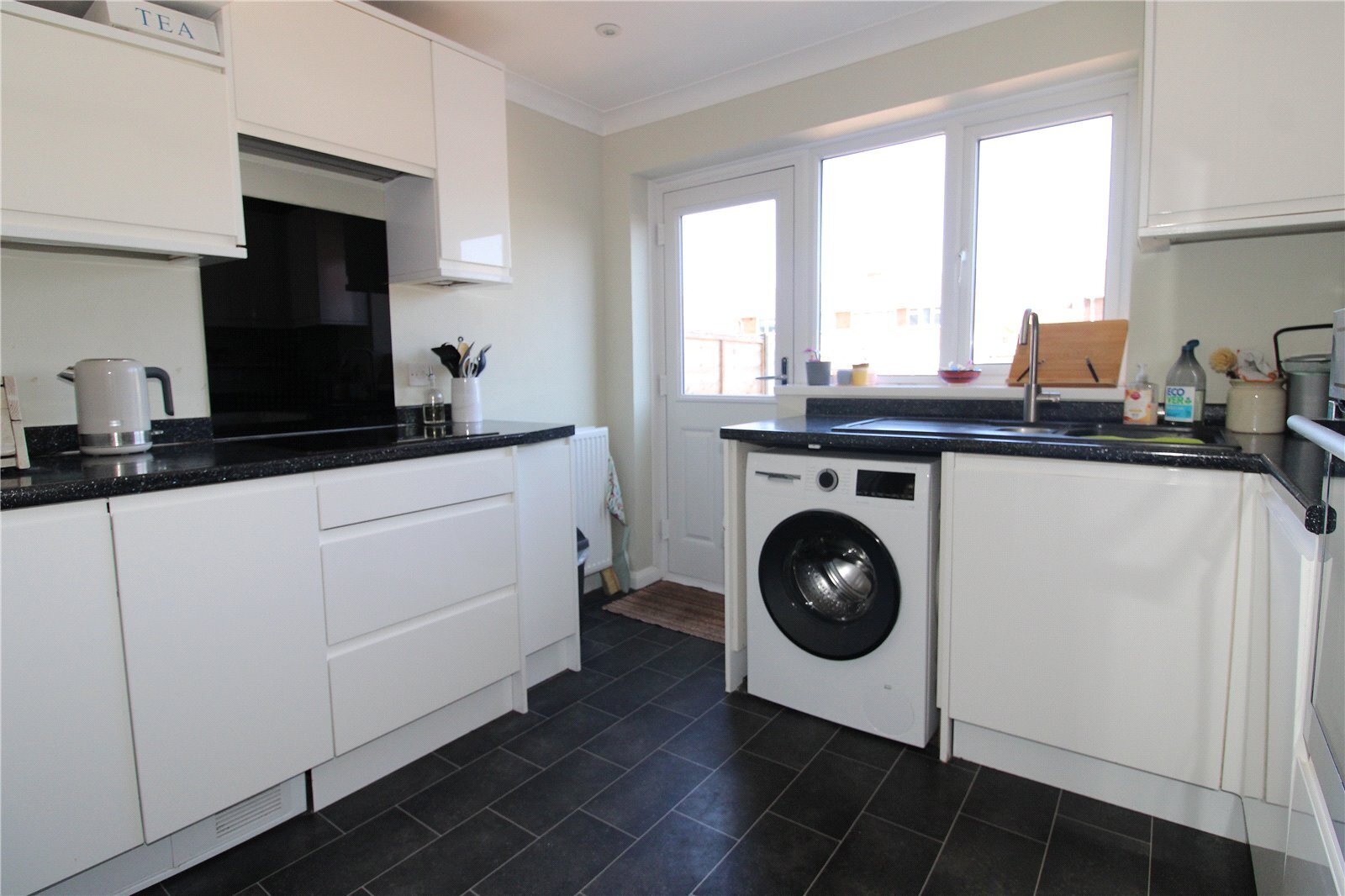 Chantrell Walk, Fareham, Hampshire, PO15 Image 3