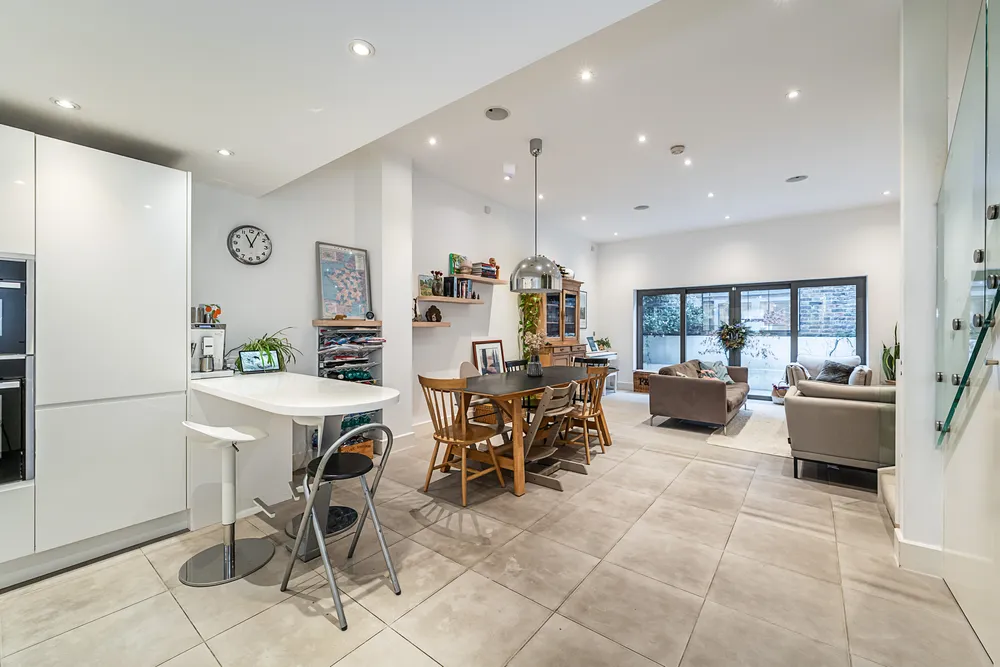 Francis Bentley Mews, London, SW4