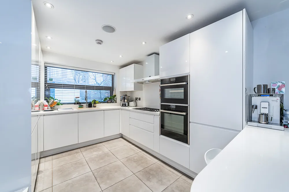 Francis Bentley Mews, London, SW4