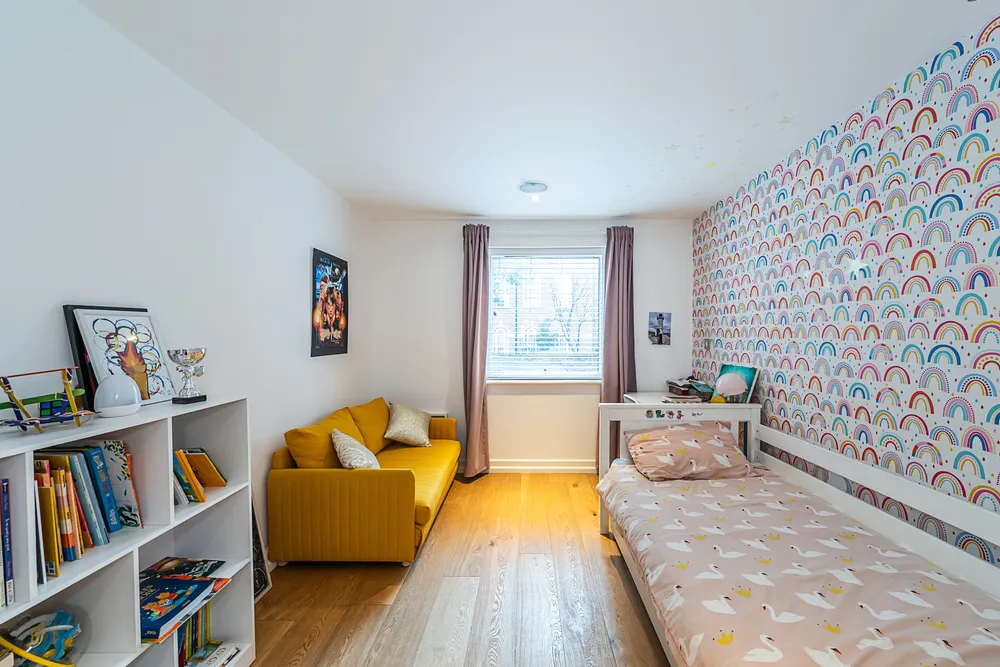 Francis Bentley Mews, London, SW4