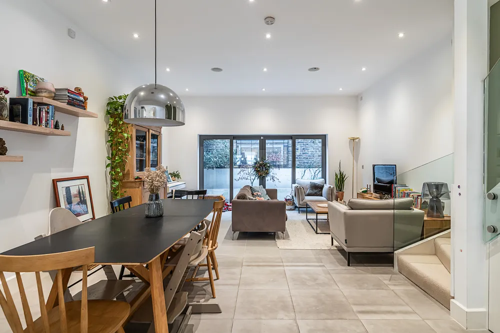 Francis Bentley Mews, London, SW4