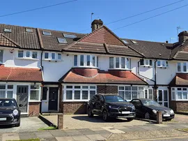 Melbourne Way, Enfield photo