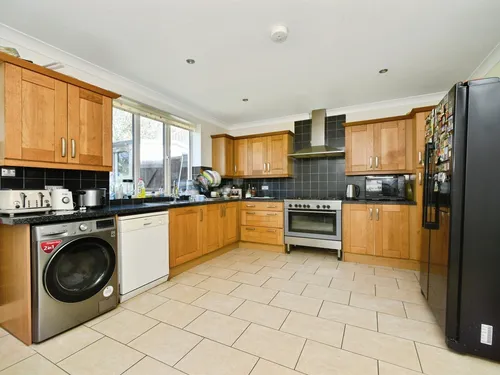 Larkfield Way, Brightonphoto