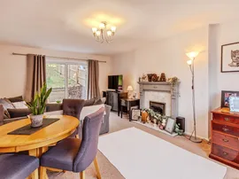 Catherine Way, Batheaston, BATH thumb 2
