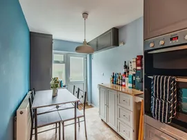 Catherine Way, Batheaston, BATH thumb 3