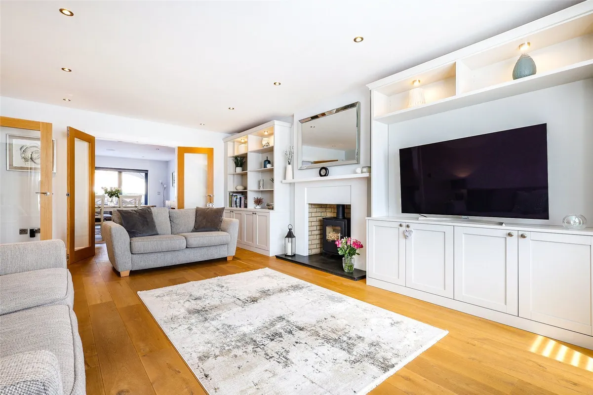 Farnham Road, Liss, Hampshire, GU33