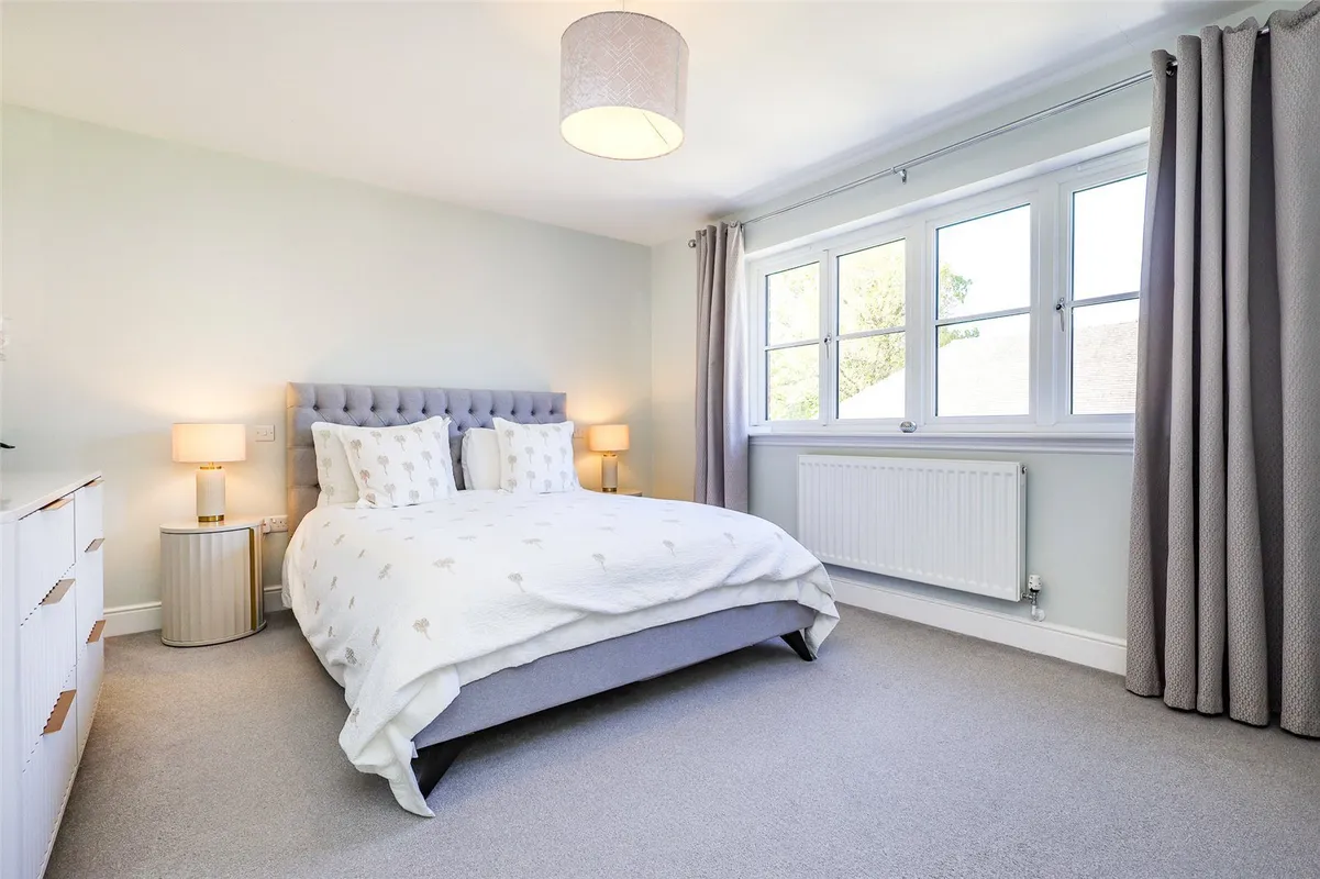 Farnham Road, Liss, Hampshire, GU33
