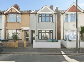 Princes Avenue, Watford photo