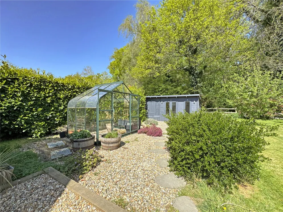 Property carousel item 20