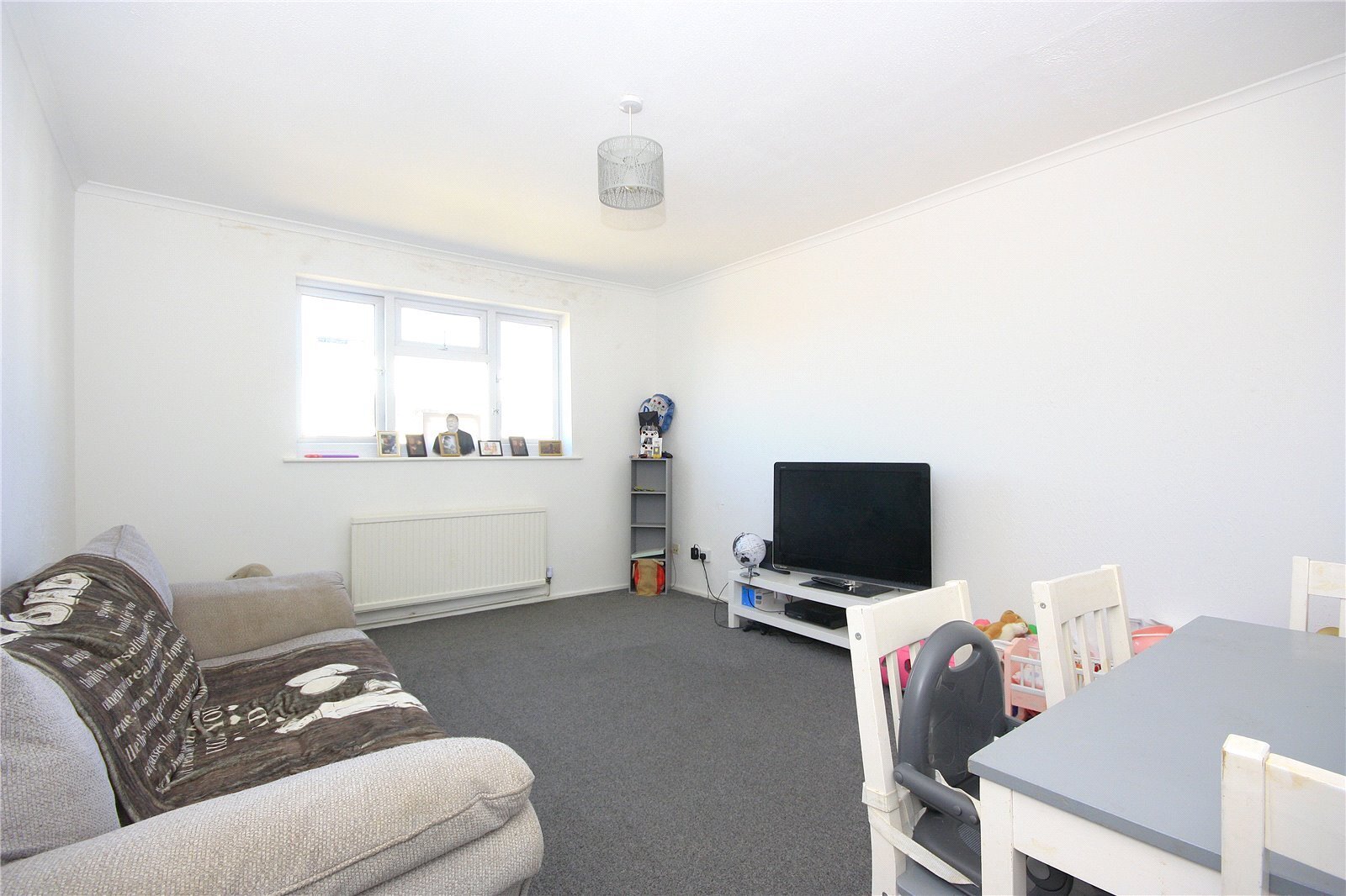 Greywell Road, Havant, Hampshire, PO9 Image 2