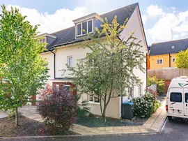 Bowhill Way, Harlow photo