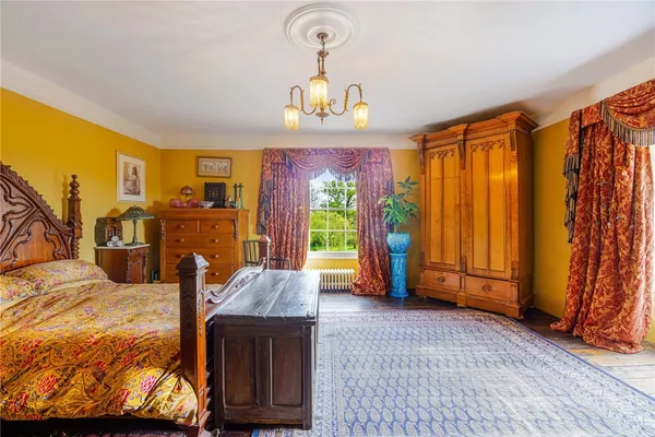 Burstone Manor, Bow, EX17 photo 13