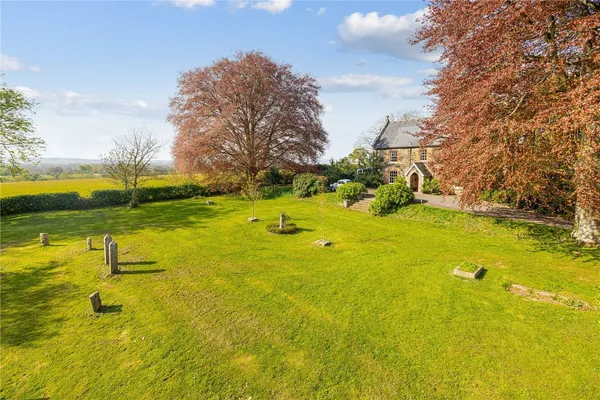 Burstone Manor, Bow, EX17 photo 19