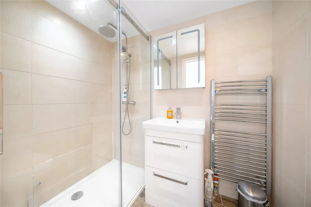 Elmers End Road, London, SE20