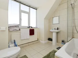 King Edwards Drive, HARROGATE thumb 3