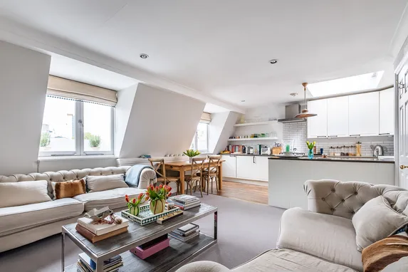 Upper Addison Gardens, London, W14