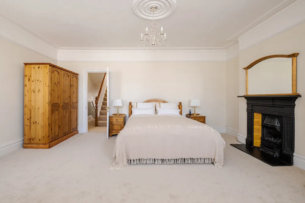 Curzon Road, London, N10