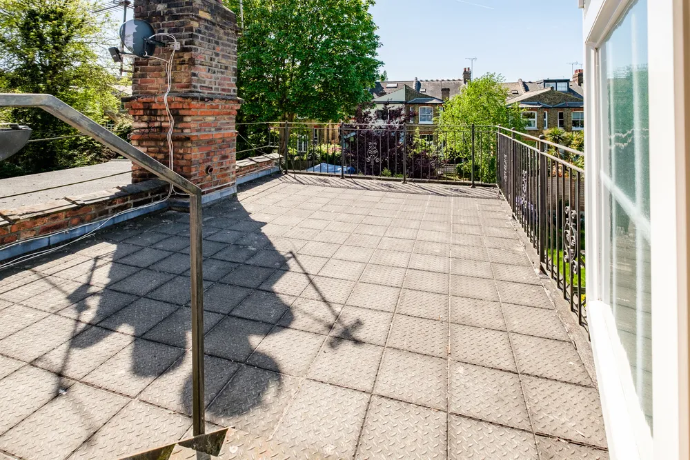 Curzon Road, London, N10