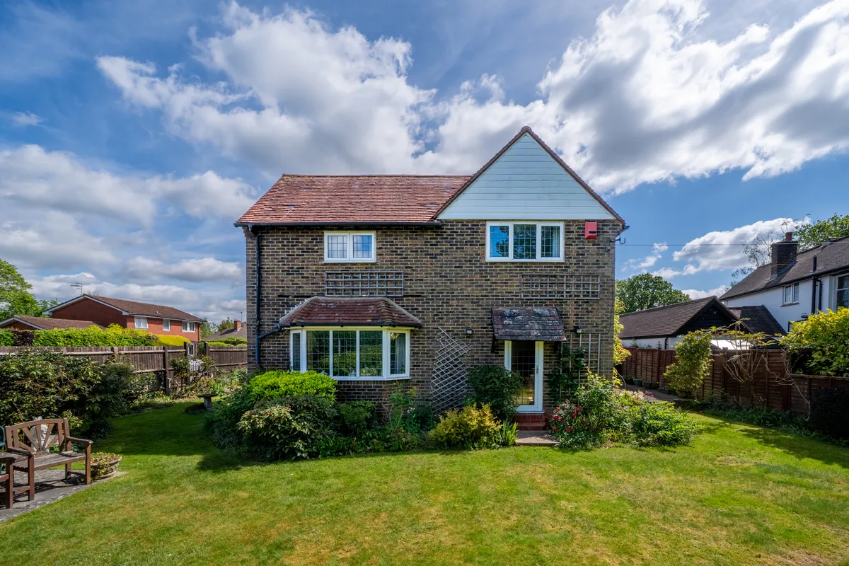 Balcombe Gardens, Horley, Surrey, RH6
