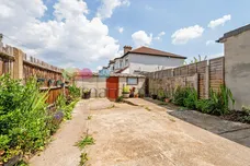 Nutfield Road, THORNTON HEATH