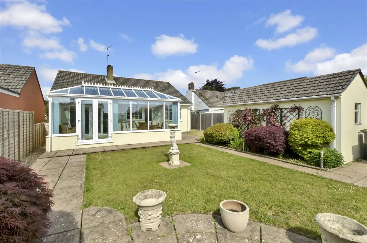Oakhurst Road, West Moors, Ferndown, Dorset, BH22
