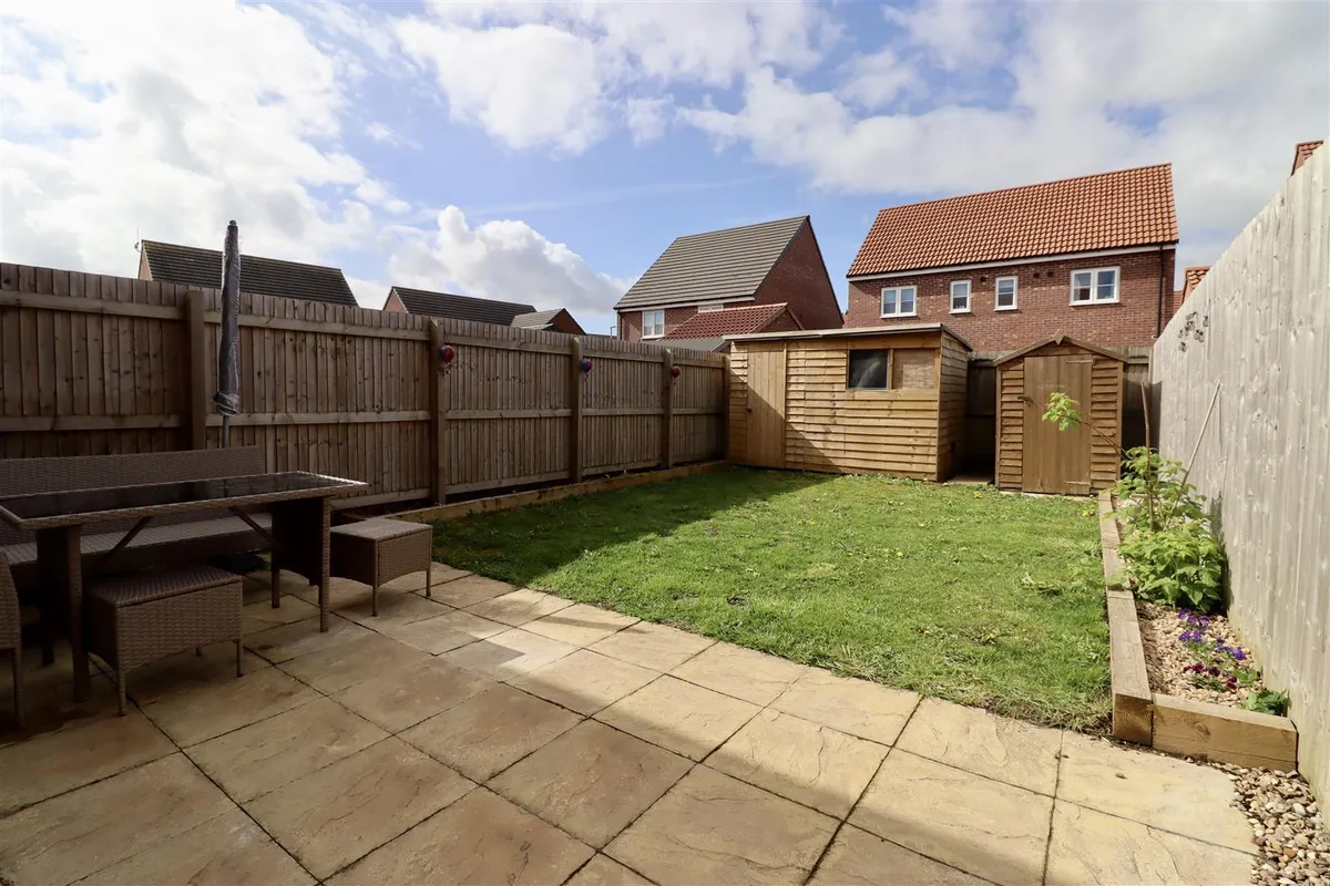 Robson Avenue, Pocklington